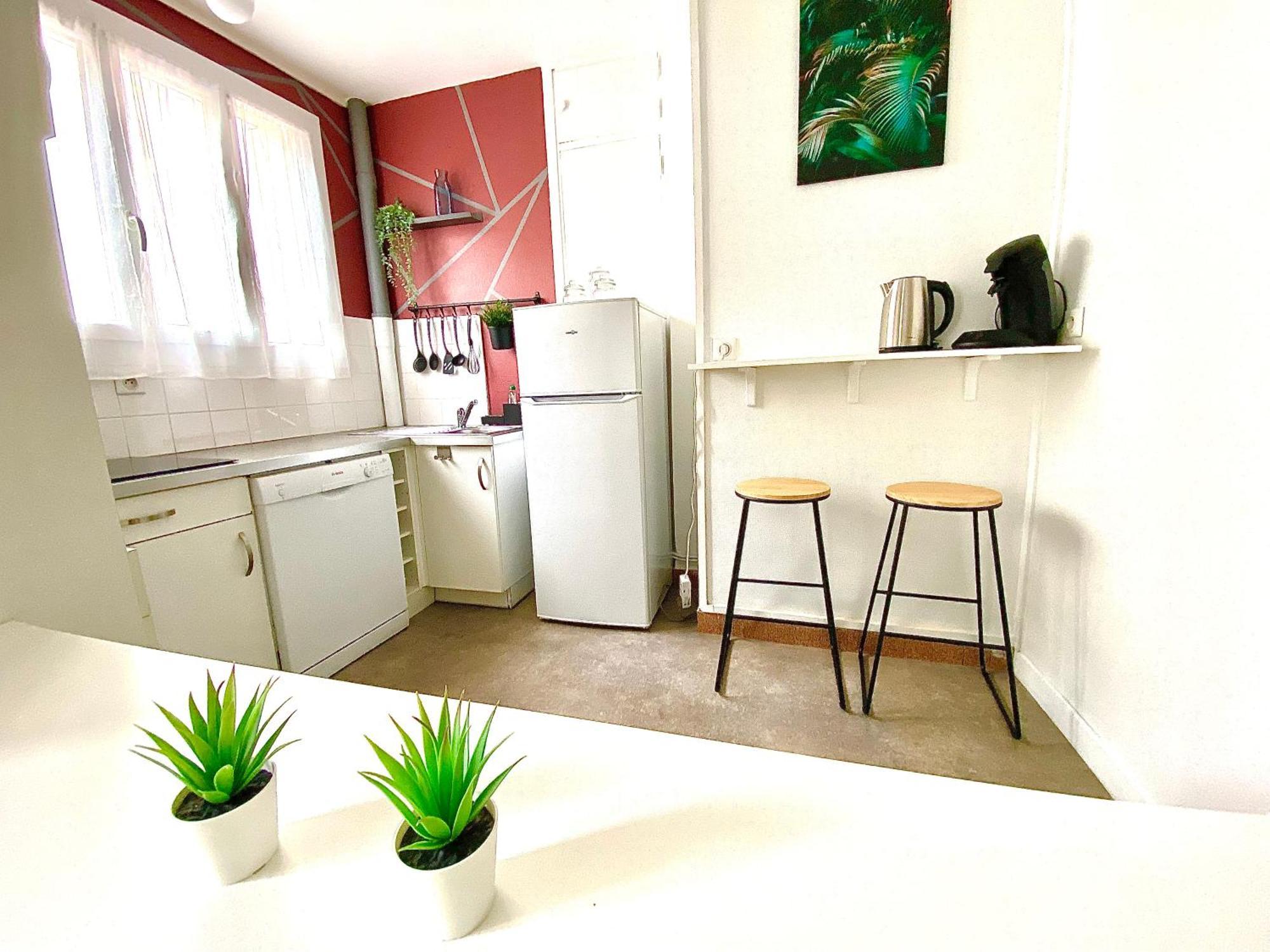 Le Chinchauvaud, Spacieux Avec Balcon Limoges Kültér fotó